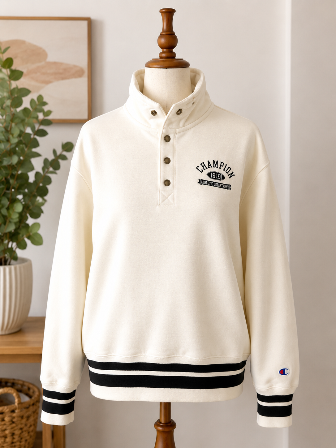 Champion Heritage Quarter-Button Mock Neck Sweatshirt – Cream/Off White
