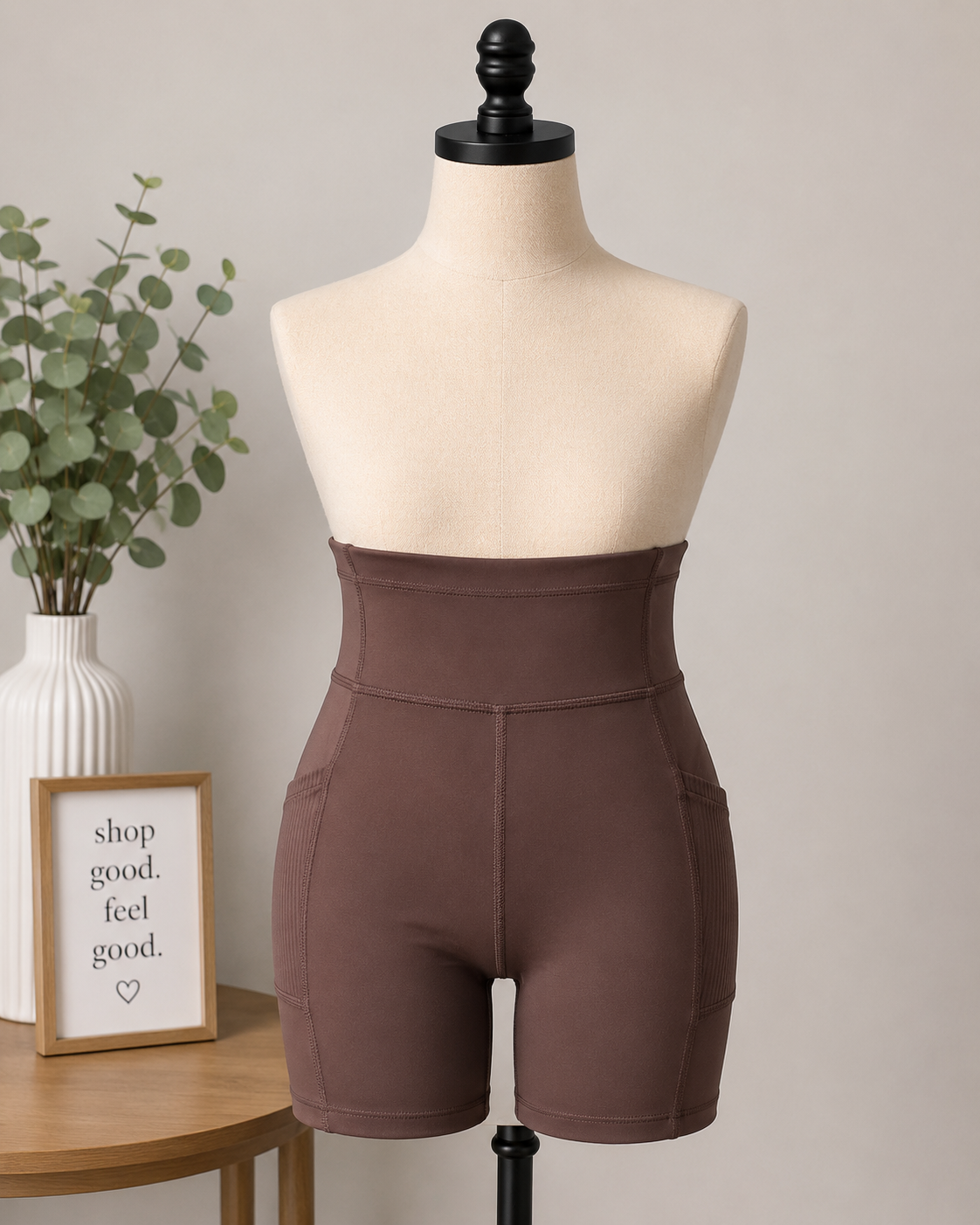 Monetta High-Waisted Pocket Biker Shorts – Cocoa Brown