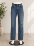 Universal Thread® Women's High-Rise Straight Leg Jeans – Medium Wash Denim