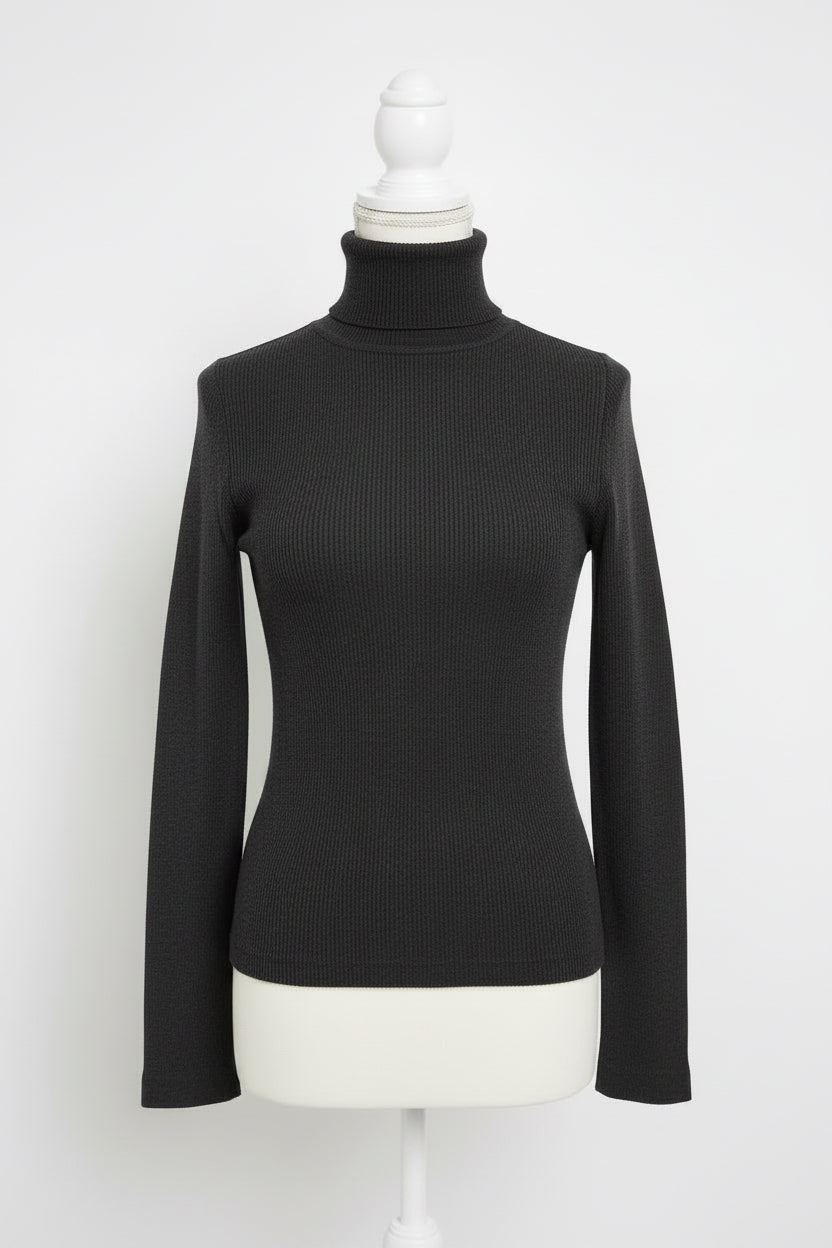 Ladies Black Long Sleeve Shirt (YI Tong)
